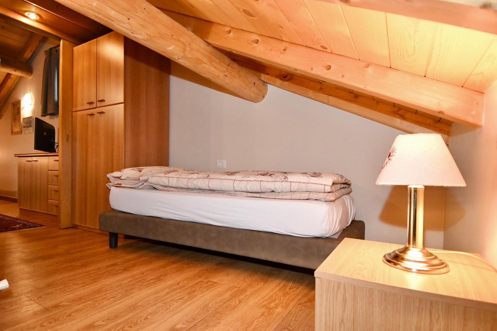 Casa Erica Apartments Лівіньо Екстер'єр фото