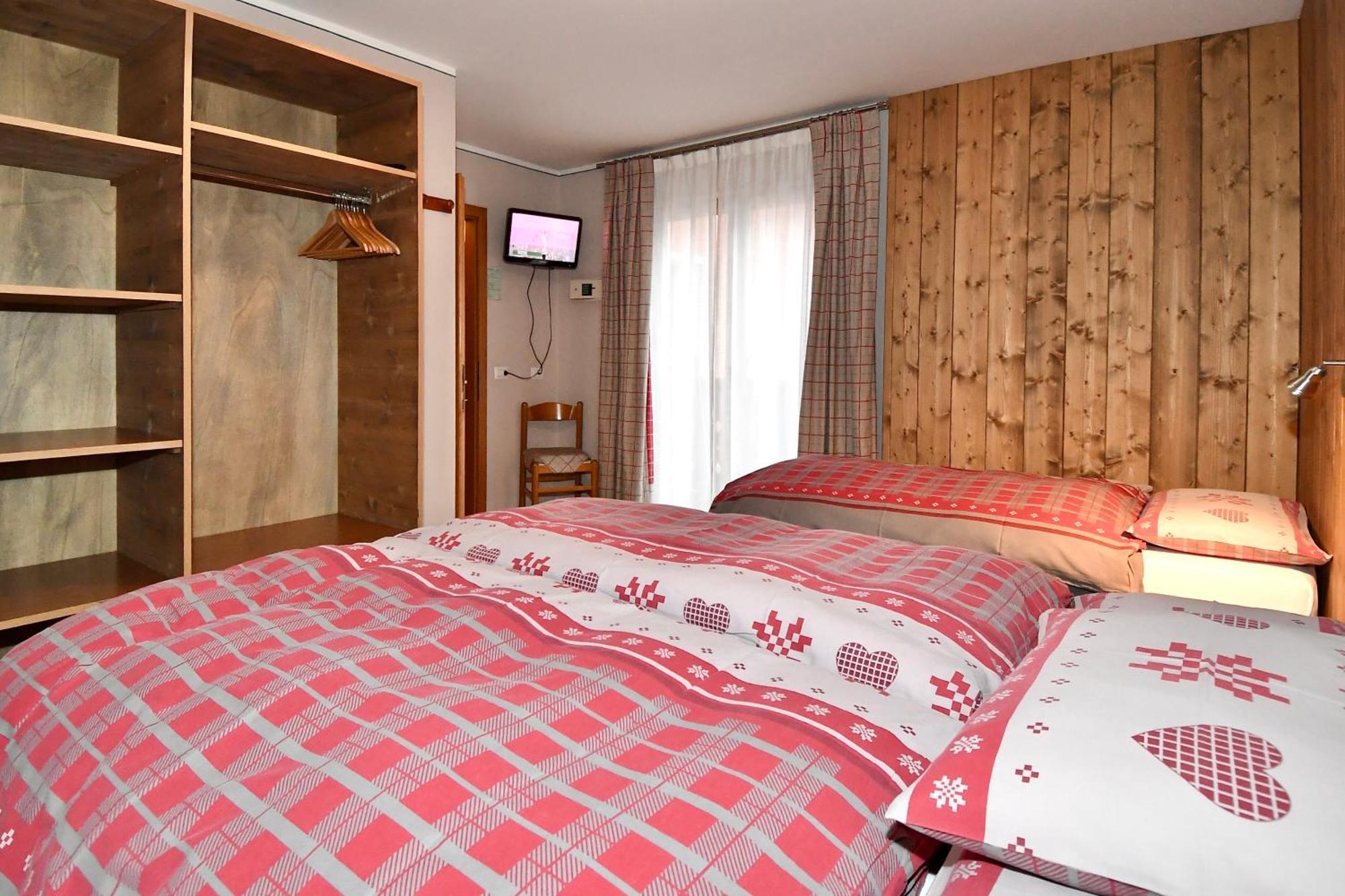 Casa Erica Apartments Лівіньо Екстер'єр фото